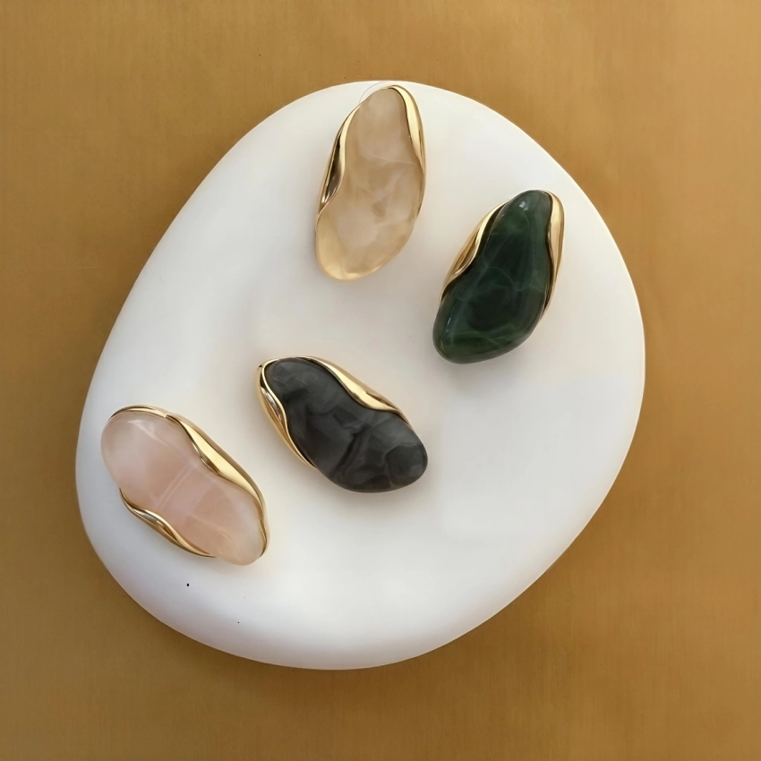 گوشواره طرح سنگ کهربا شفاف فشن جولری کد 755